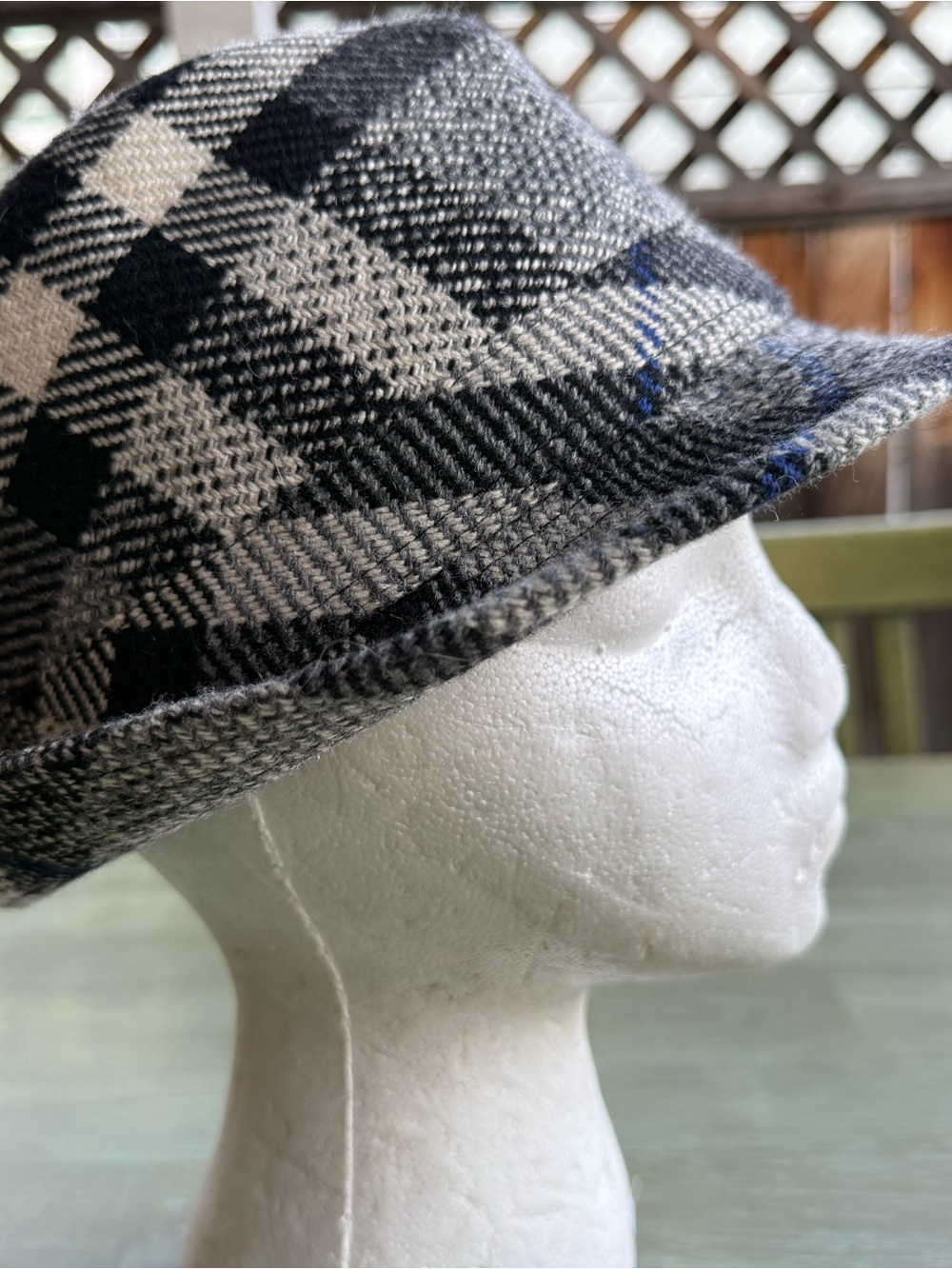 Women's Grey Plaid Wool Blend Cloche Bucket Hat Houndstooth One Size RN 98072 - Picture 2 of 5